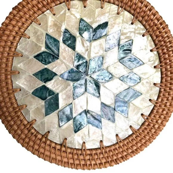 Handcrafted Shell Embellishment Rattan Leather Crossbody Bag Women’s - Picture 7 of 10